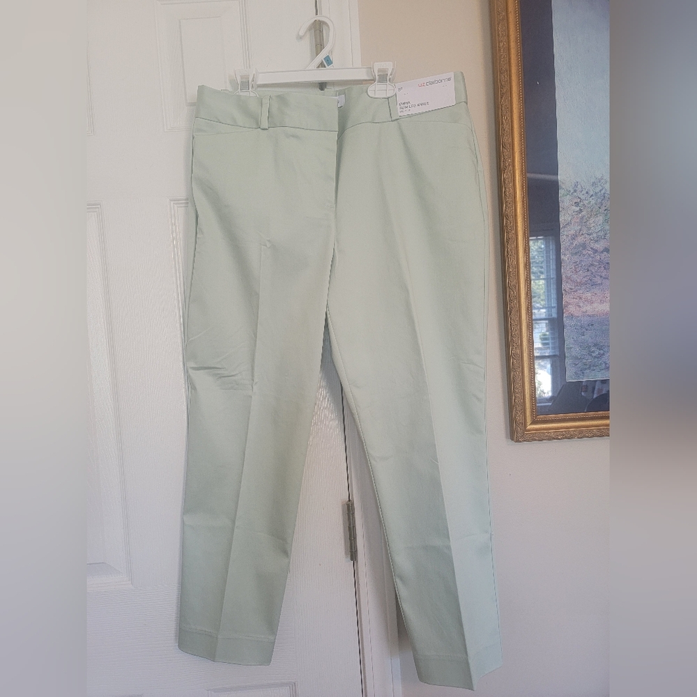 Liz Claiborne 8P NWT Mint Green Pants